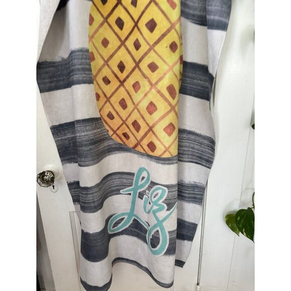 LIZ pineapple beach towel - Picture 2 of 12